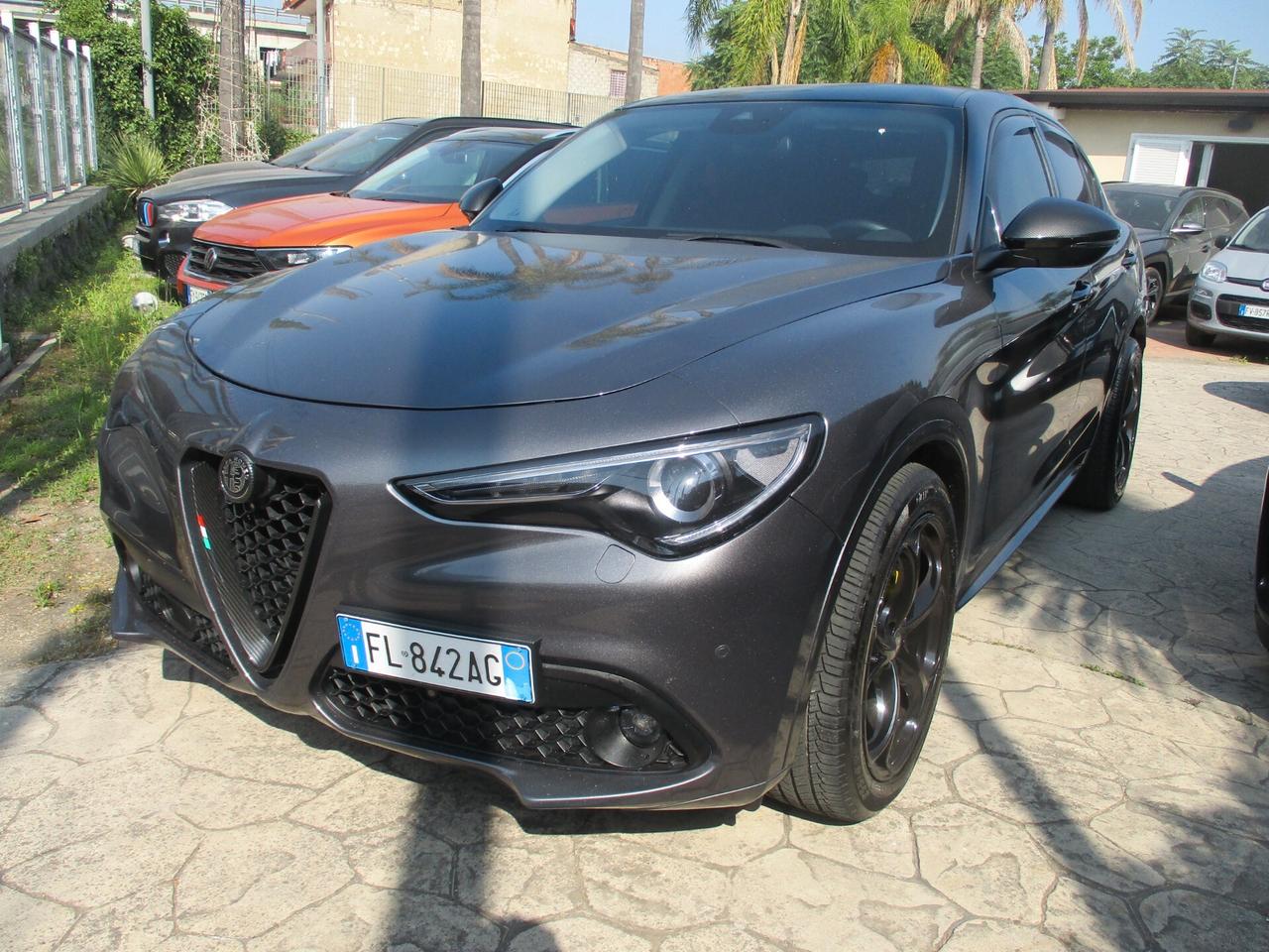 Alfa Romeo Stelvio 2.2 Turbodiesel 180 CV AT8 RWD Business
