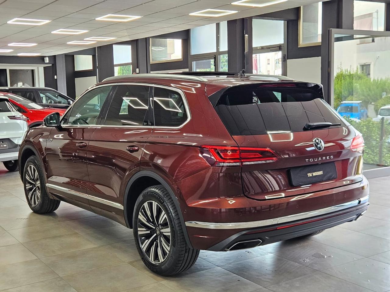 VOLKSWAGEN TOUAREG 3.0 V6 tsi Elegance 340cv tiptronic - TETTO APRIBILE