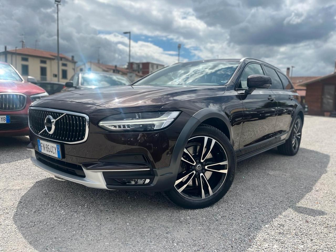 Volvo V90 Cross Country V90 Cross Country D4 AWD