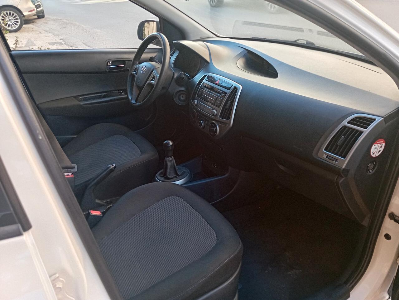 Hyundai i20 1.2 5p. Sound Edition