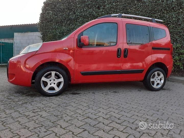 Fiat Qubo 1.3 MJT 95 CV Trekking
