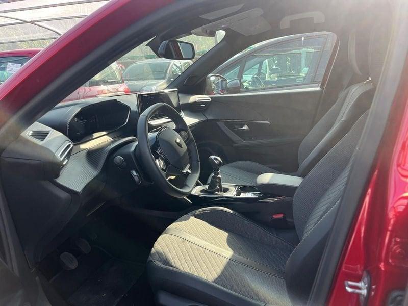 Peugeot 2008 2008 PureTech 100 S&S Allure