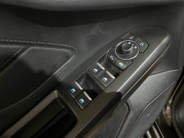FORD Focus 1.5 EcoB. 120CV aut. 5p. ST-Line "17 STline /Navi/