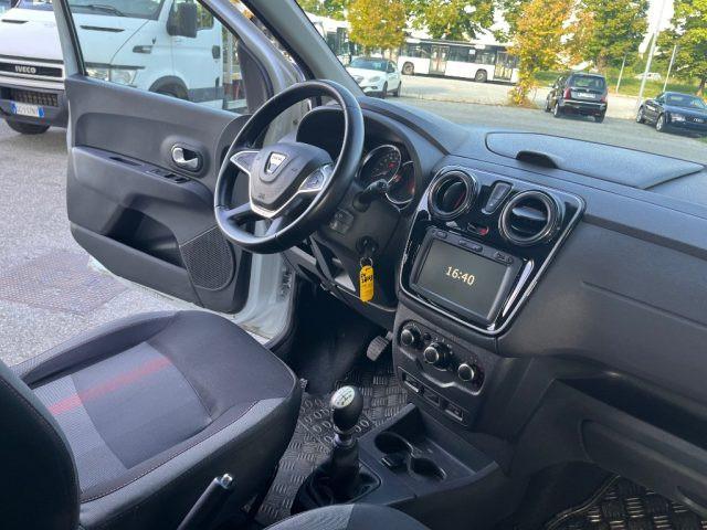 DACIA Lodgy Stepway 1.5 Blue dCi 8V 115CV 7 posti