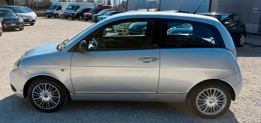 Lancia Ypsilon 1.4 Unyca Ecochic GPL 77 cv VETTURA IN ARRIVO