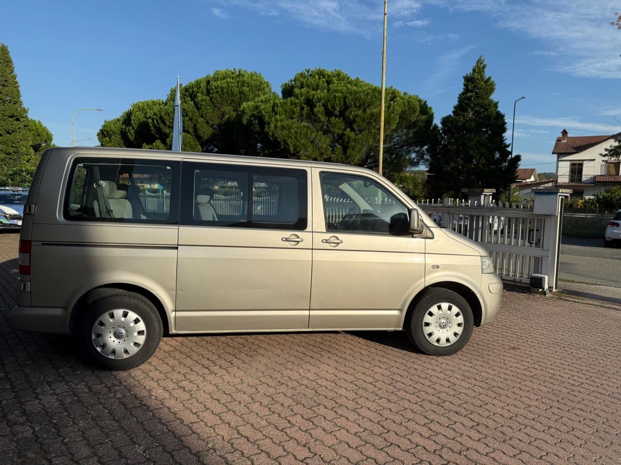 Volkswagen Transporter Caravelle 2.5 TDI/131CV 4MOTION