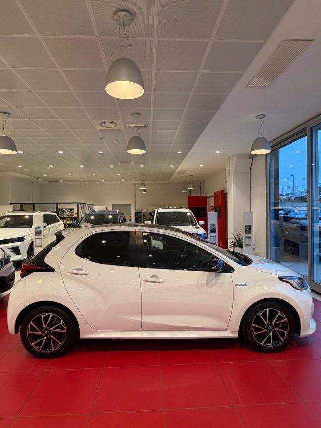 TOYOTA Yaris 1.5 Hybrid 5 porte Lounge