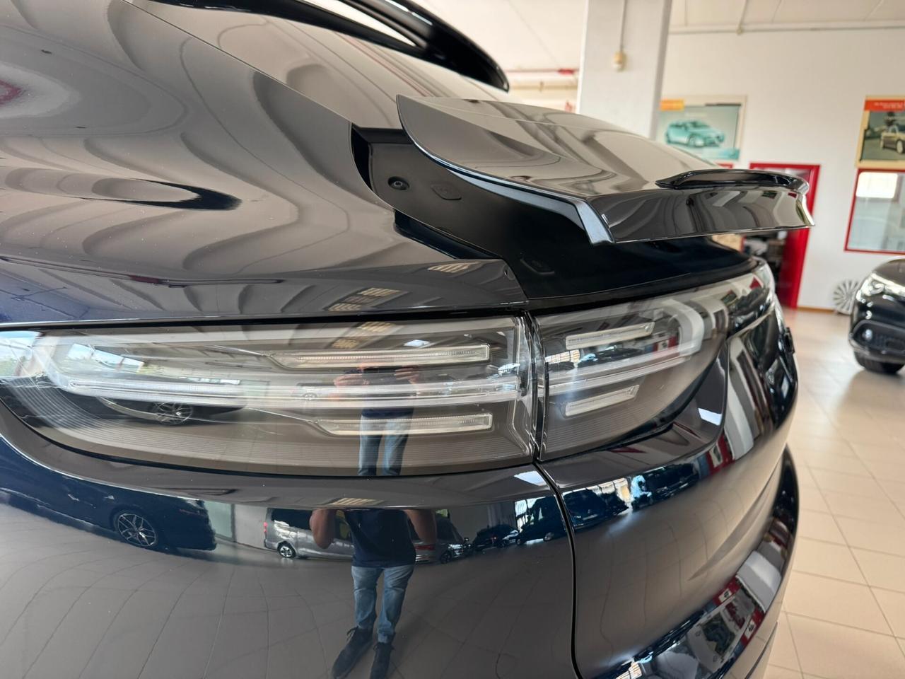 Cayenne Coupé 3.0 V6 E-Hybrid Tetto vetro R.Lega 22"