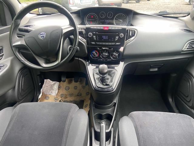 LANCIA Ypsilon 1.2 69 CV 5 porte GPL Ecochic Gold