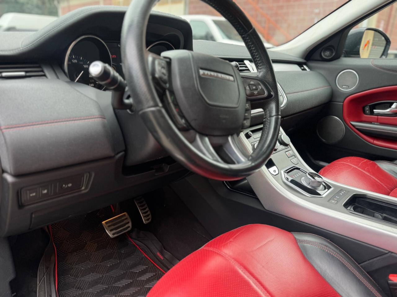 Land Rover Range Evoque 2.0 TD4 180 CV Coupé Autobiography