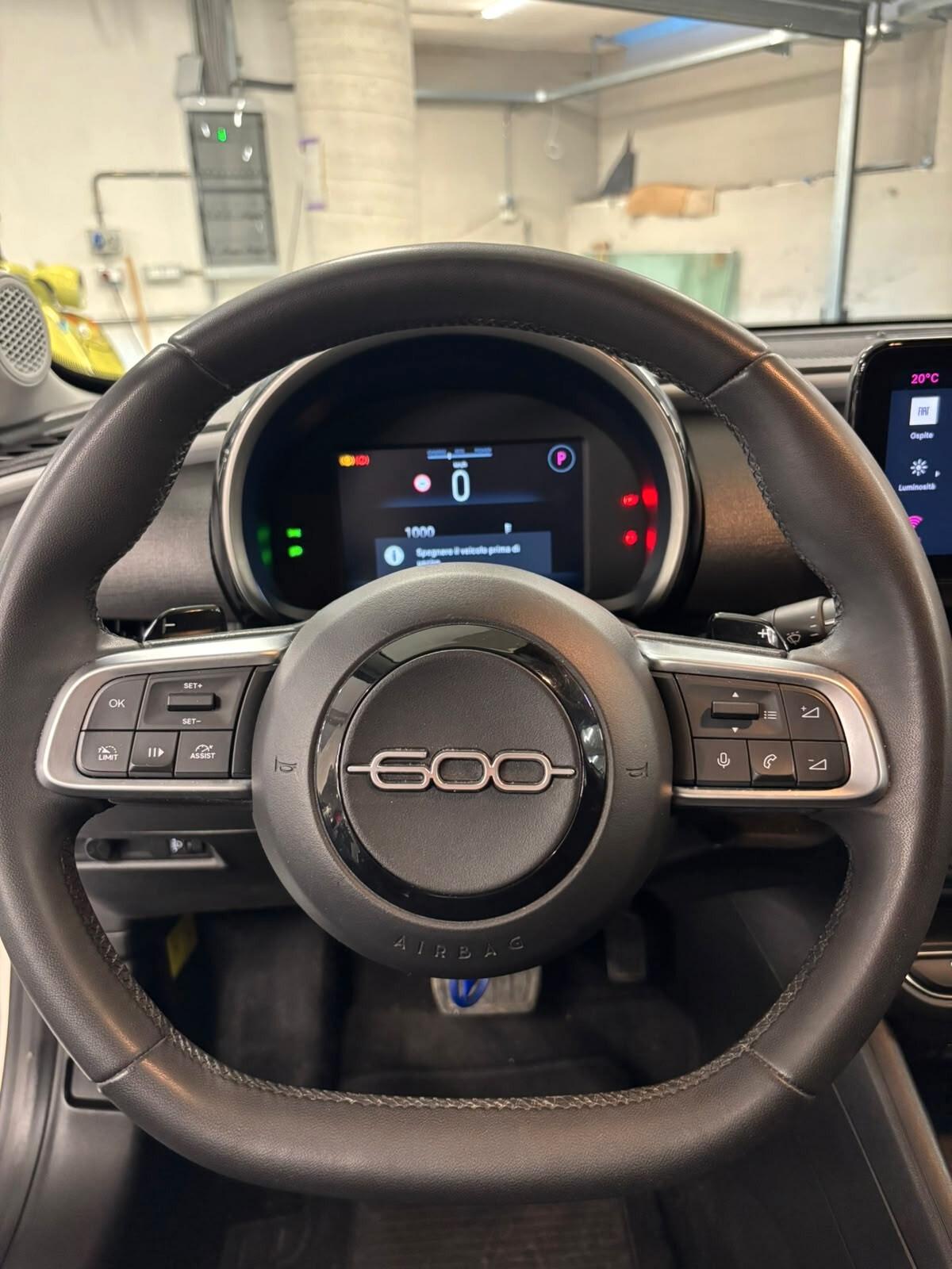 Fiat 600 Hybrid 101 CV