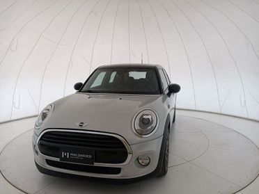 MINI Mini 5 porte Mini IV F55-F56 2014 Mini 1.5 Cooper D 5p auto my18