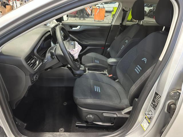 FORD Focus 1.0 ECOBOOST HYBRID POWERSHIFT SW ACTIVE