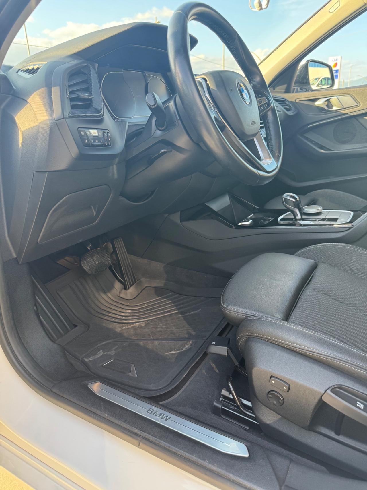 Bmw 118d 5p. Sport