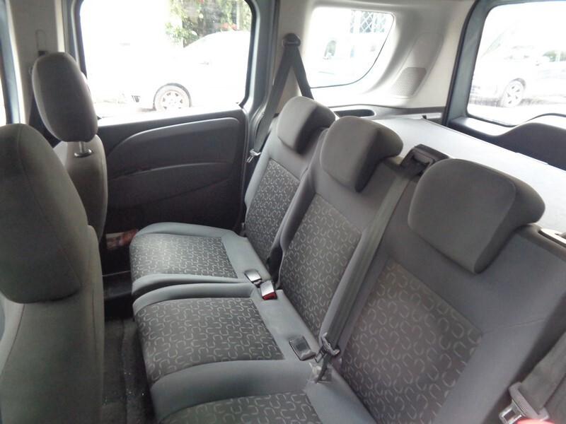 Fiat Doblo1.6 MJT 16V 90CV C.AUTOMATICO