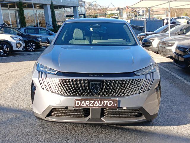 PEUGEOT 3008 Hybrid 145 e-DCS6 Allure con Navi Pack e Cam 360°