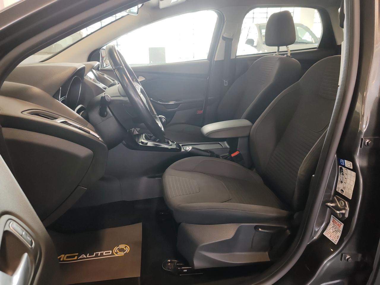 Ford Focus 1.6 120 CV GPL SW Titanium