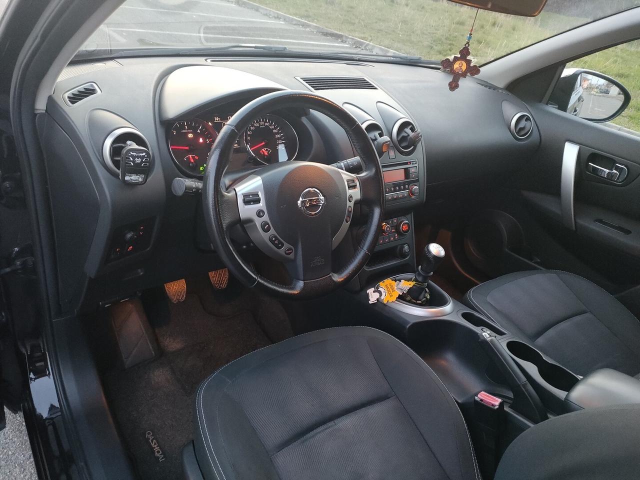 NISSAN Qashqai 1.5 dci Visia