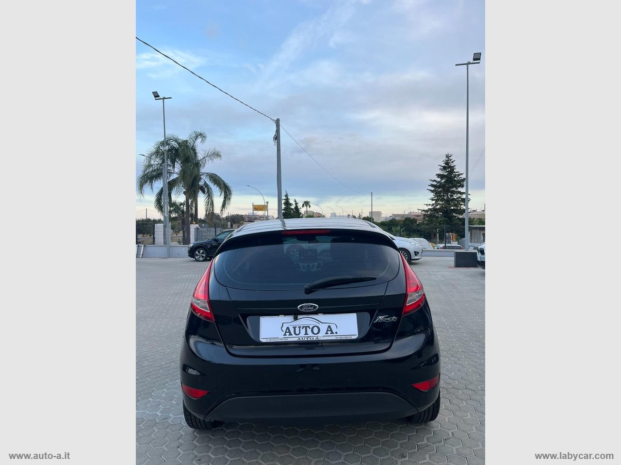 FORD Fiesta 1.4 TDCi 70 CV 5p. Titanium