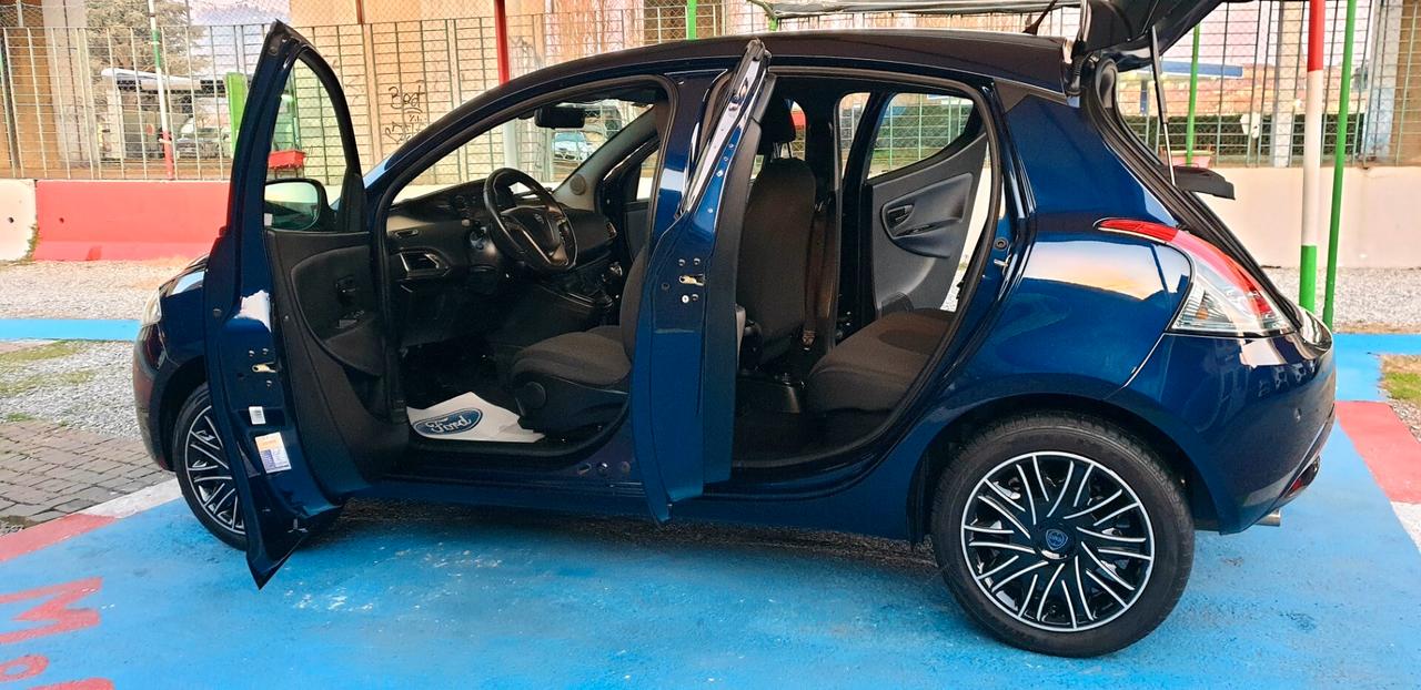 LANCIA YPSILON 1.2 BENZINA E6/B KM 59 MILA