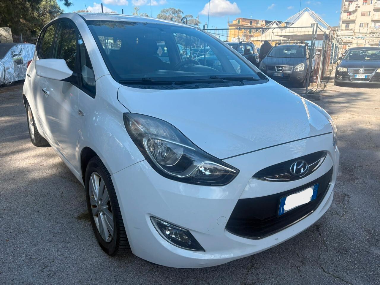 HYUNDAI IX20 1.4 CRDI Comfort - 2012