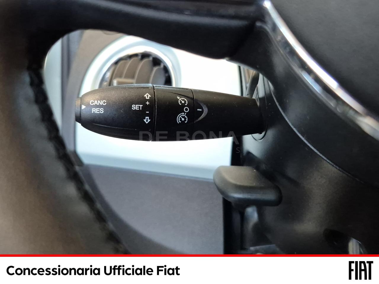 Fiat 500 1.0 hybrid connect 70cv