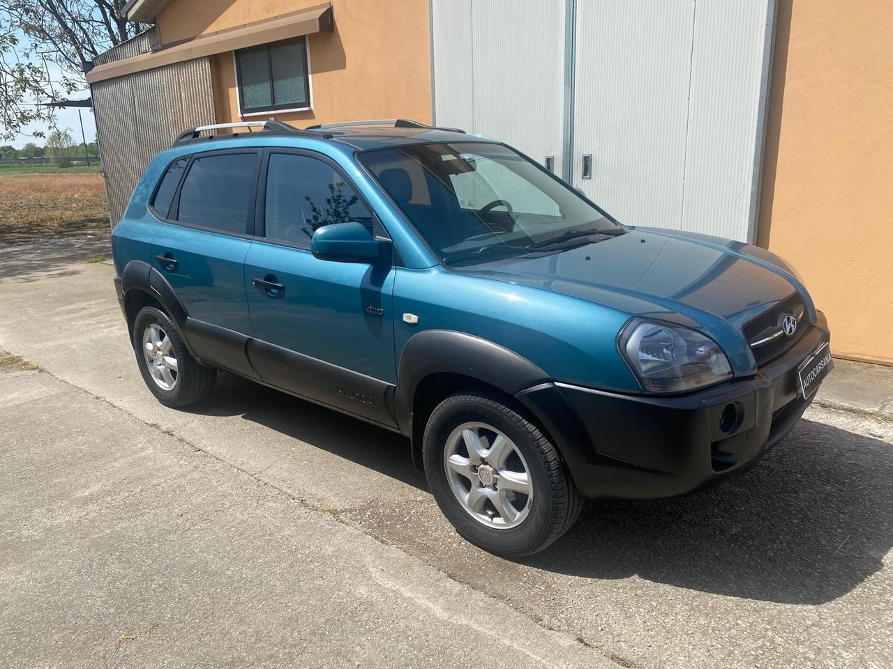 HYUNDAI TUCSON 2.0 CRDi TD MOLTO BELLA GUARDA