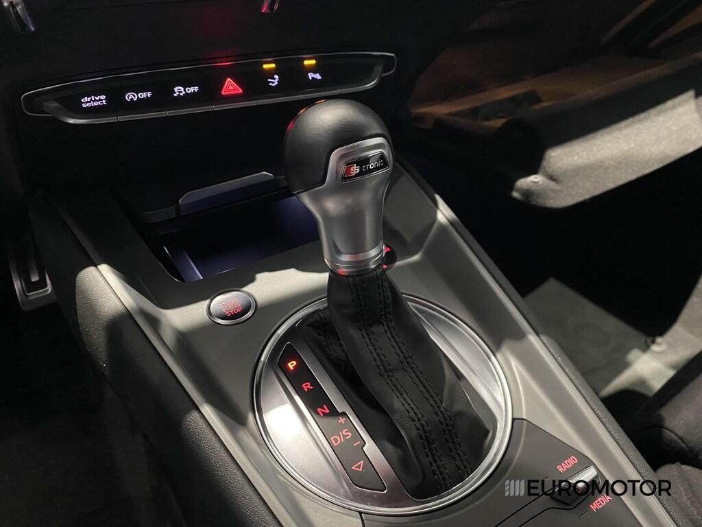 Audi TT 40 2.0 TFSI S tronic