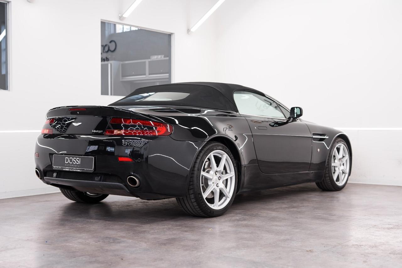 Aston Martin V8 Vantage CABRIO