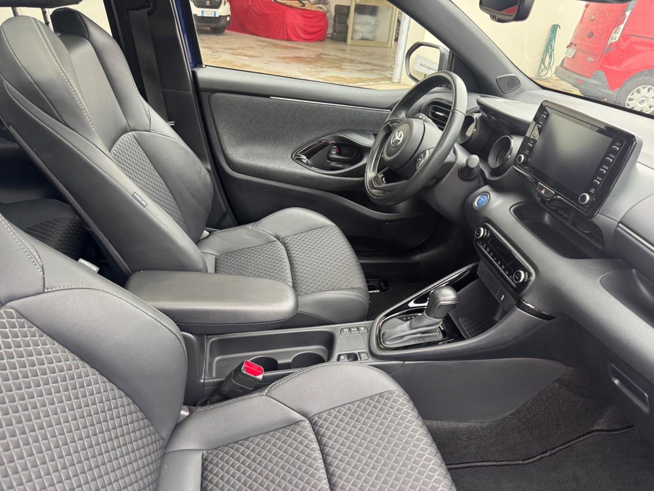 Toyota Yaris 1.5 Hybrid 5 porte Premiere