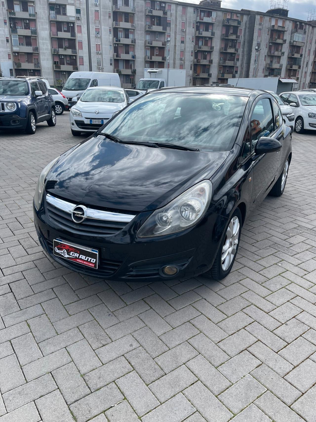 Opel Corsa 1.2 Sport
