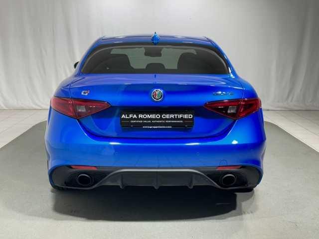 Alfa Romeo Giulia 2.2 Turbodiesel 210 CV AT8 AWD Q4 Veloce