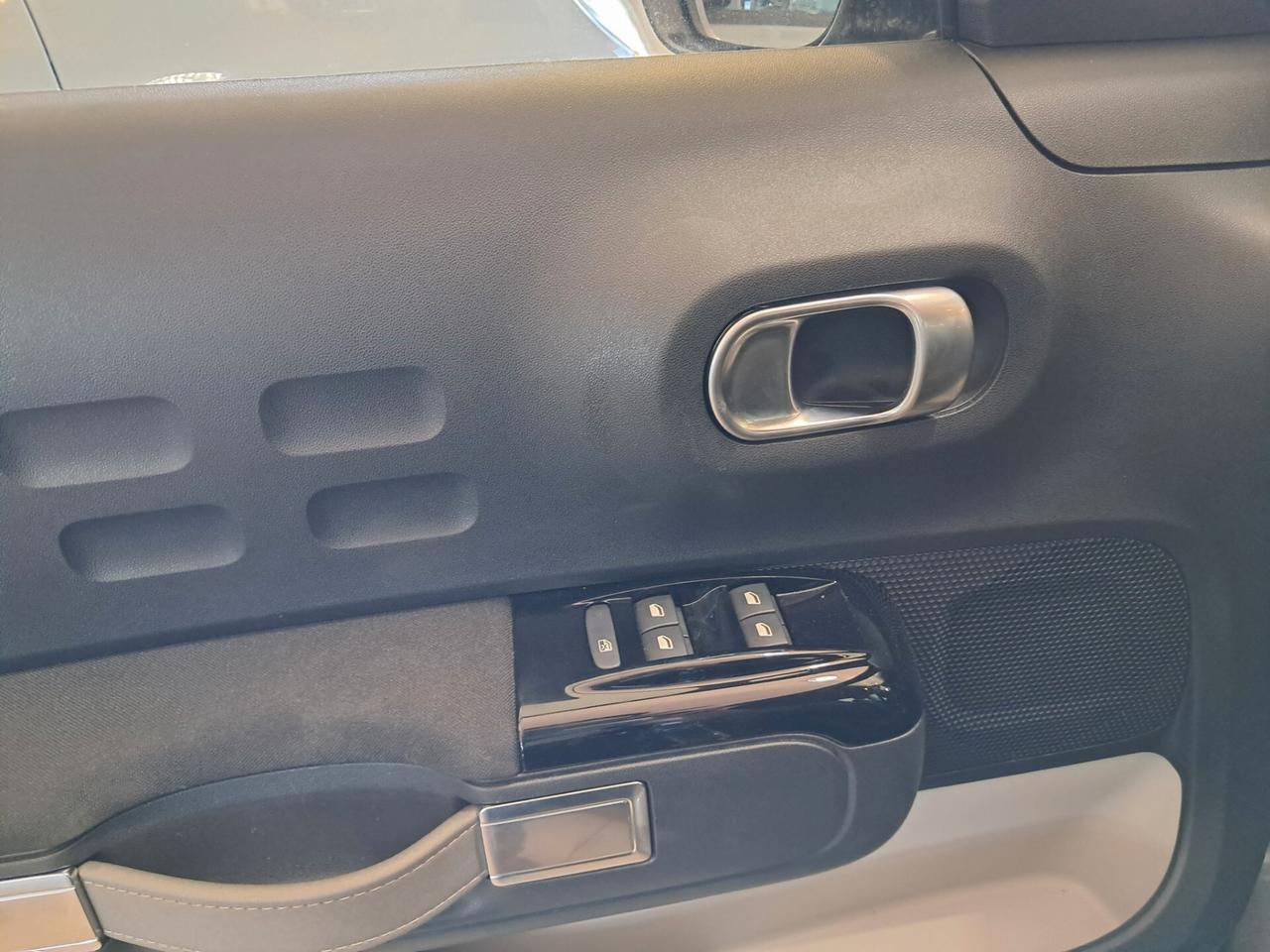Citroen C3 PureTech 83 cv S Shine
