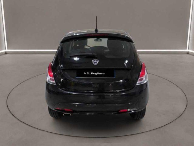 LANCIA Ypsilon 3ª serie - 1.0 FireFly 5 porte S&S Hybrid Gold