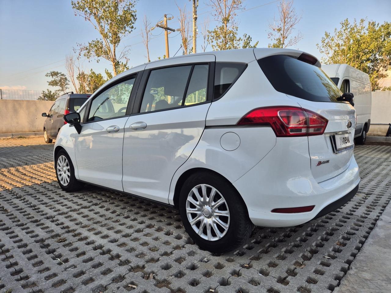 Ford B-Max 1.4 90 CV GPL