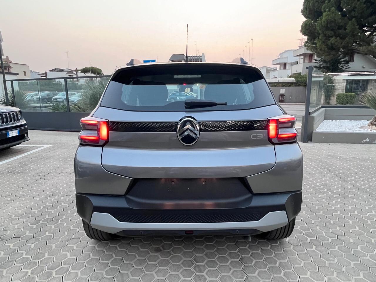 Citroen C3 Hybrid 110 Plus e-DCS6 Automatic Km0