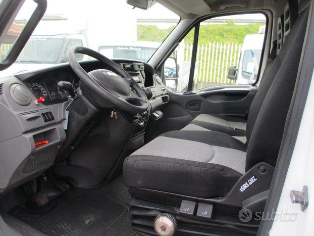 Iveco Daily 60C15 3000 150CV E5 FRIGO+PEDANA RETR
