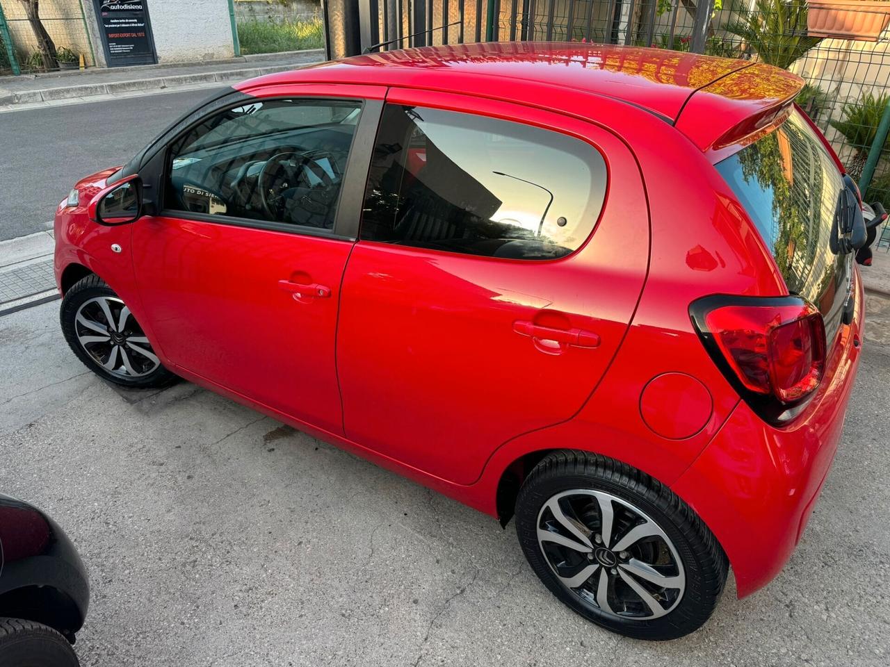 Citroen C1 VTi 68 3 porte Shine