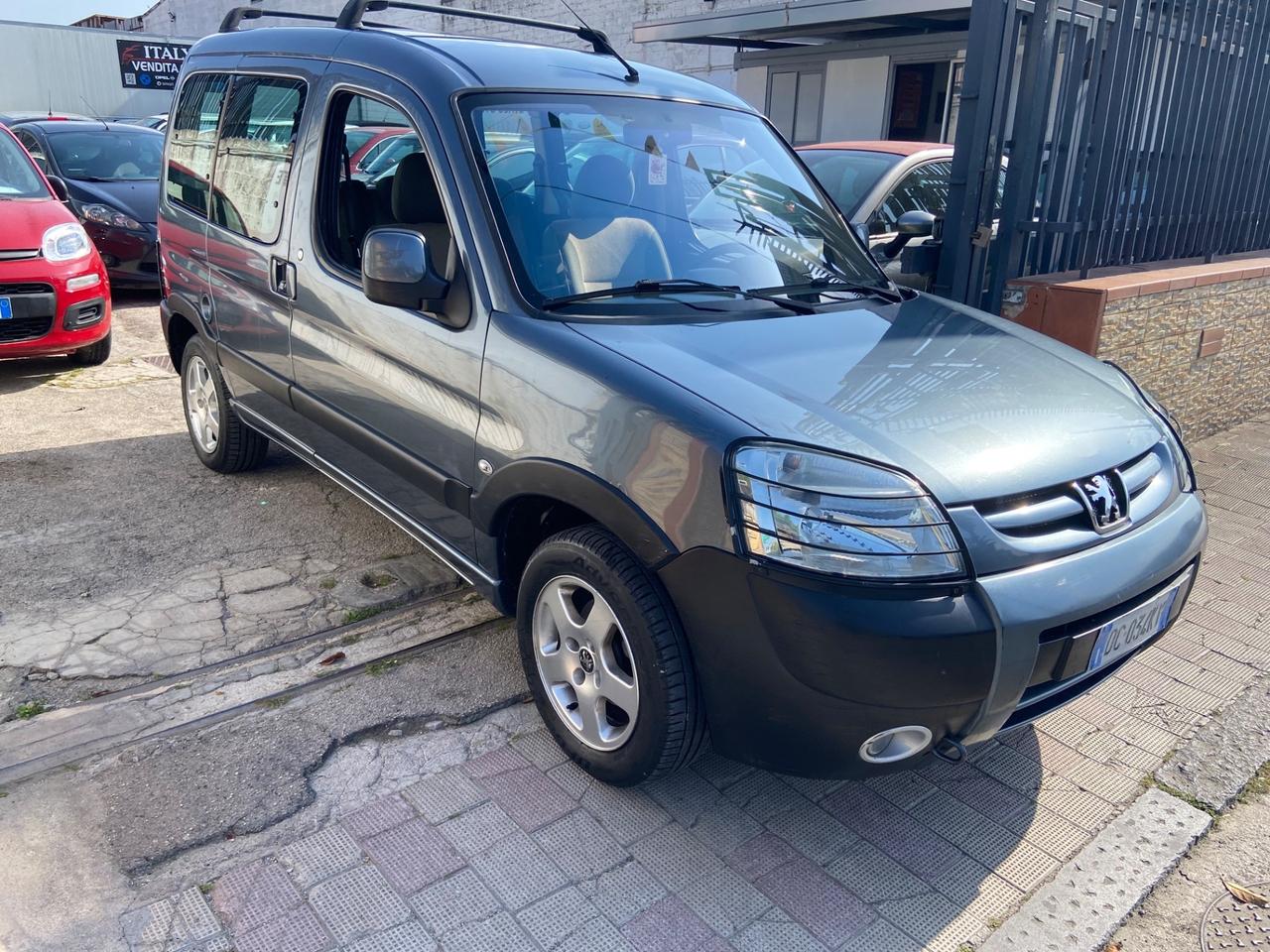 Peugeot Ranch 1.6 HDi 5p. Totem