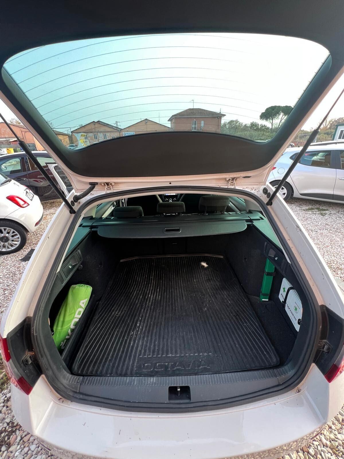 Skoda Octavia 1.4 TSI Wagon Executive G-Tec