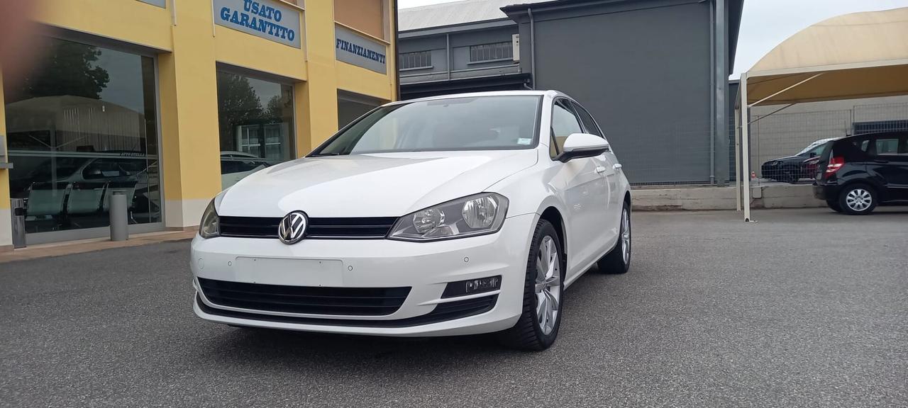 Volkswagen Golf 7 Blue Motion Tech & Sound cc. 1.2 Benzina Manuale 5 Porte 5 Posti UTILIZZABILE ANCHE PER I NEOPATENTATI 2025...!!!!
