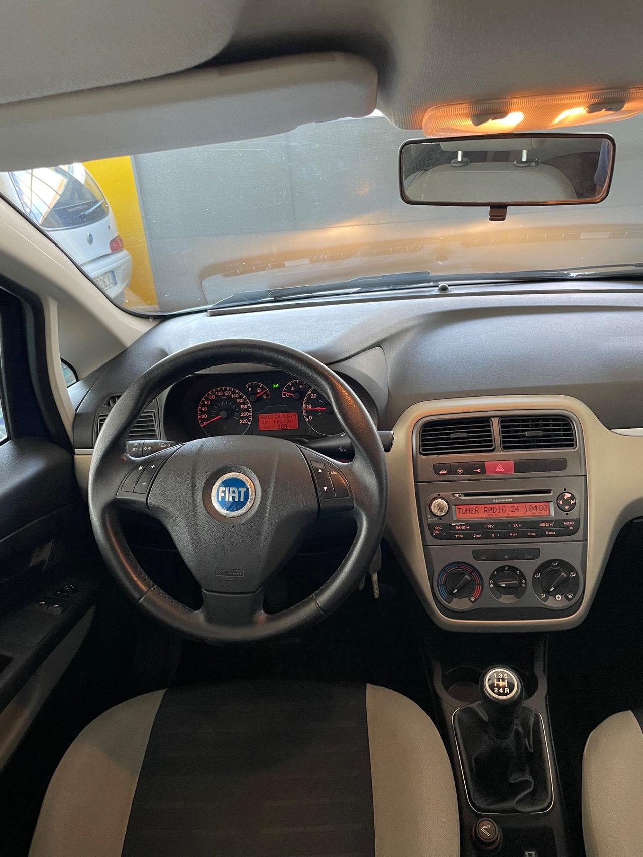Fiat Grande Punto 1.3 MJT 75 CV 3 porte Active