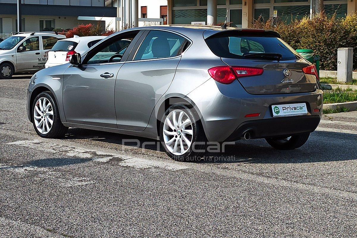 ALFA ROMEO Giulietta 1.6 JTDm-2 105 CV Distinctive