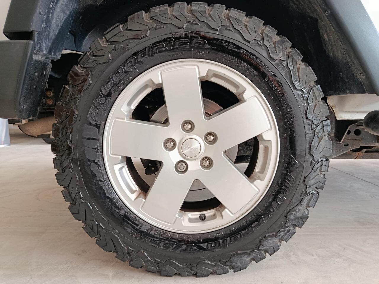 Jeep Wrangler 2.8 CRD DPF Sport Auto