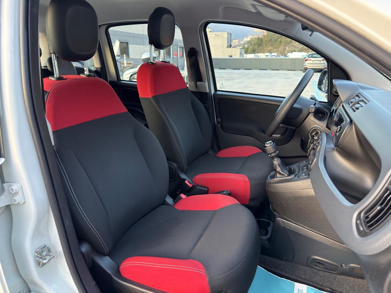 FIAT PANDA 1.2 BENZINA 69cv SOLO 23.000 KM 5 POSTI