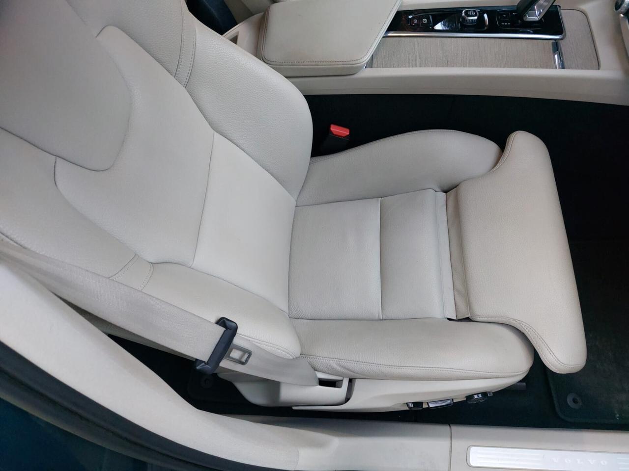 Volvo XC 60 XC60 2.0 b4 Plus Bright awd auto