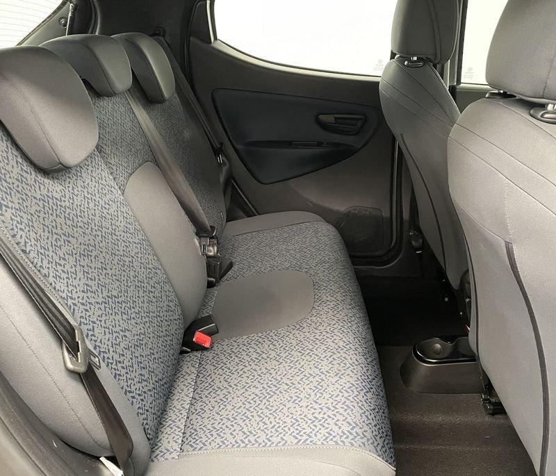 Lancia Ypsilon 1.0 FireFly 5 porte S&S Hybrid Platino
