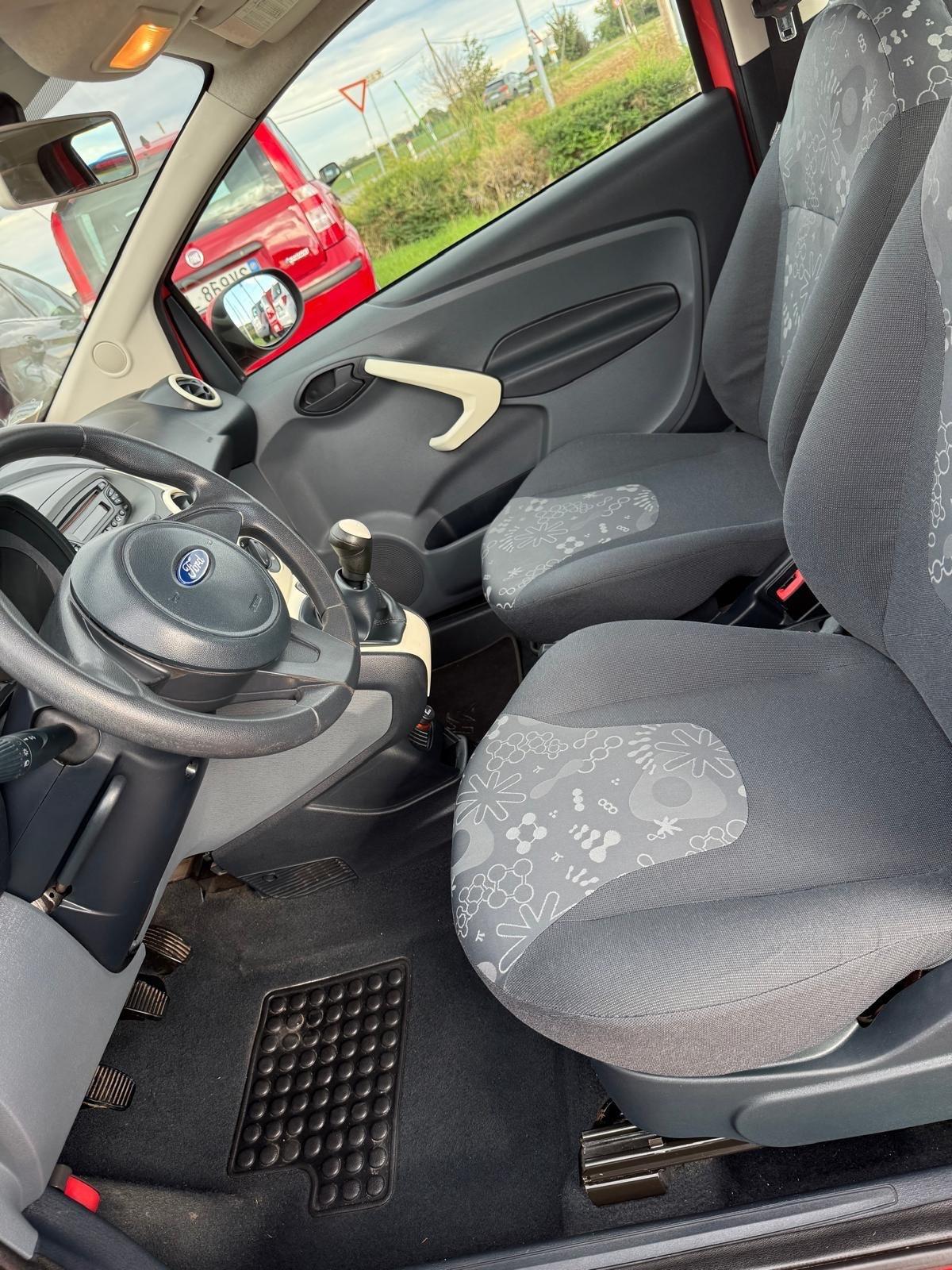 Ford Ka 1.2 8V 69CV Titanium