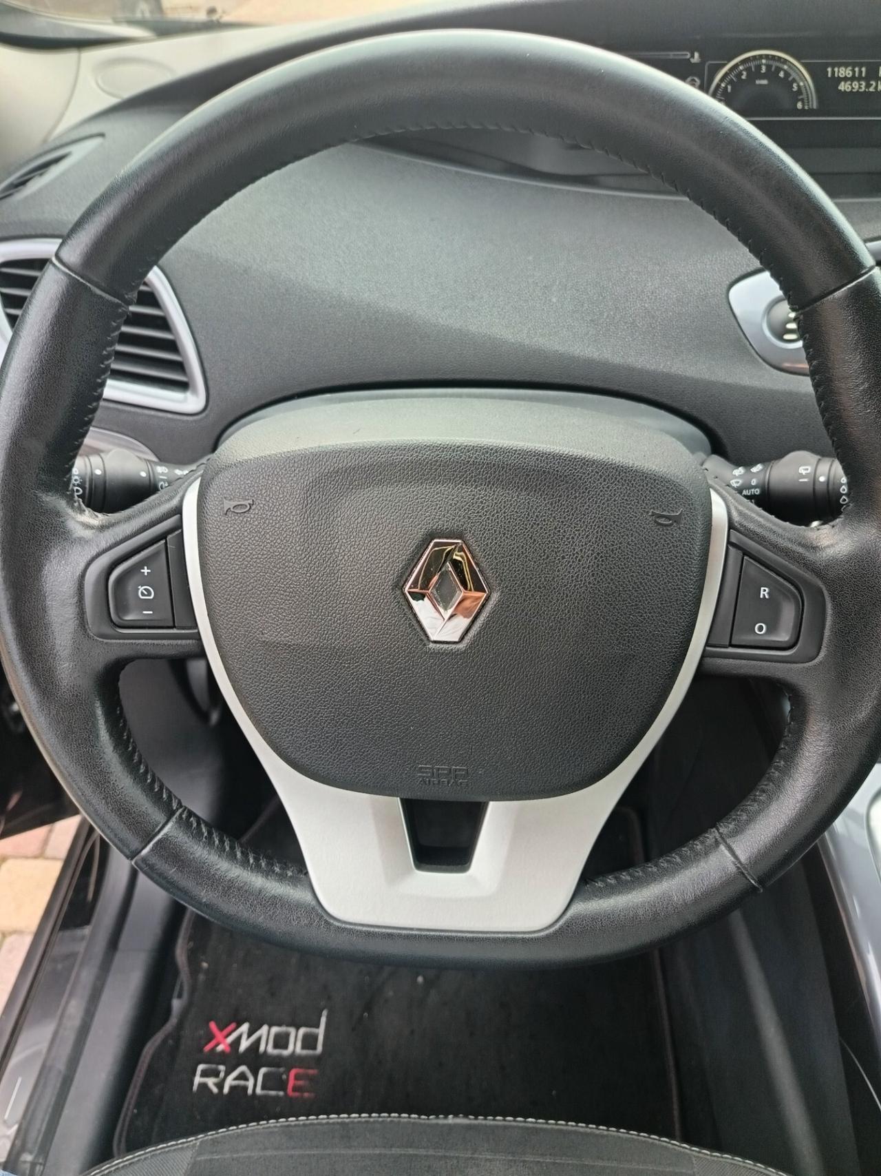 Renault Scenic Scénic XMod Cross 1.5 dCi 110CV Energy