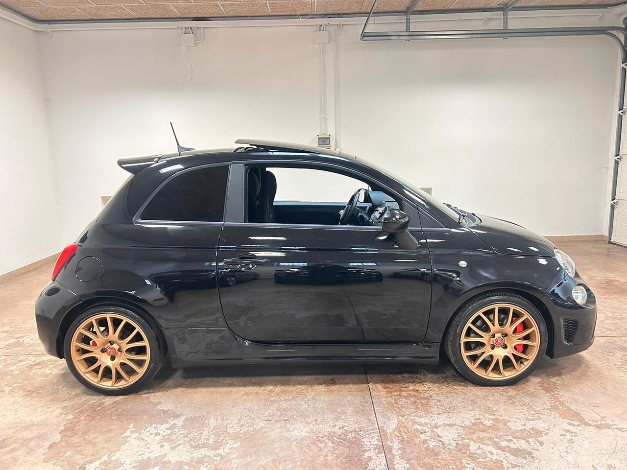 Abarth 595 1.4 Turbo T-Jet 165 CV Turismo